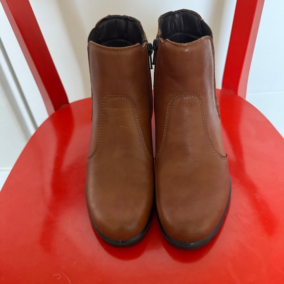 Enval Soft Ankle Boots - Picture 1 of 6